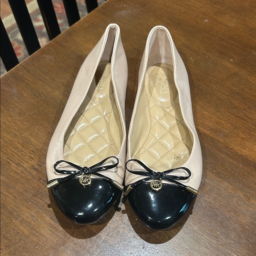 Michael Kors Black and Cream Women's Flats